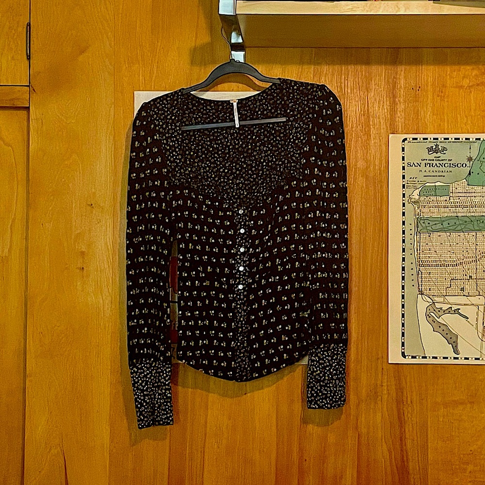 Free People - Button Up Floral Long Sleeve Blouse